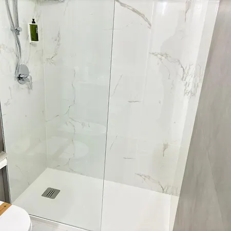 Appartamento Your Home, Easy Walk To The